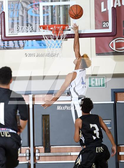 Thumbnail 2 in Saddleback Valley Christian vs. Citrus Valley (Rancho Mirage Holiday Invitational) photogallery.