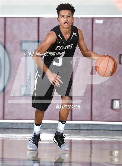 Thumbnail 2 in Saddleback Valley Christian vs. Citrus Valley (Rancho Mirage Holiday Invitational) photogallery.