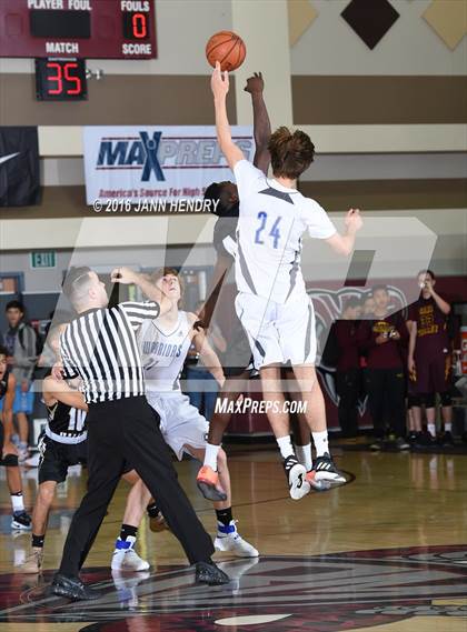 Thumbnail 1 in Saddleback Valley Christian vs. Citrus Valley (Rancho Mirage Holiday Invitational) photogallery.