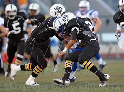 Thumbnail 2 in Bosco Tech vs. Fillmore photogallery.