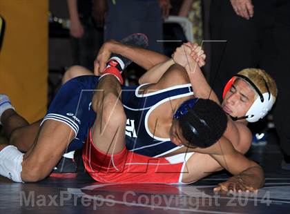 Thumbnail 3 in CIF Boys Divisional Championships  photogallery.