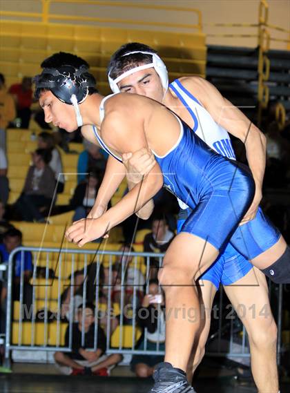 Thumbnail 2 in CIF Boys Divisional Championships  photogallery.