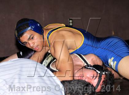 Thumbnail 2 in CIF Boys Divisional Championships  photogallery.