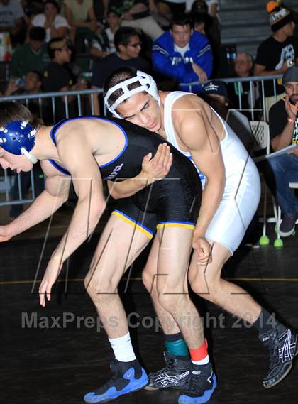 Thumbnail 2 in CIF Boys Divisional Championships  photogallery.