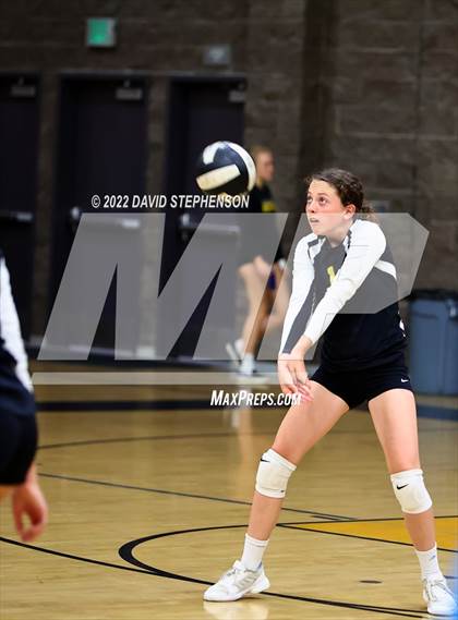 Thumbnail 3 in Righetti @ Arroyo Grande photogallery.