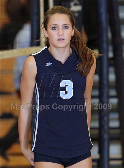 Thumbnail 1 in Arcadia @ Crescenta Valley photogallery.