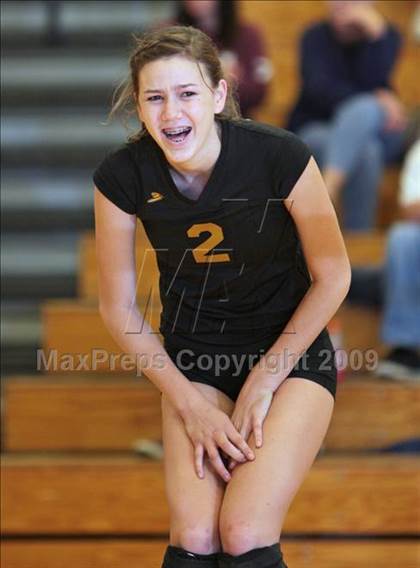 Thumbnail 2 in Arcadia @ Crescenta Valley photogallery.