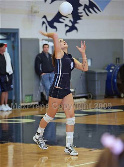 Thumbnail 1 in Arcadia @ Crescenta Valley photogallery.