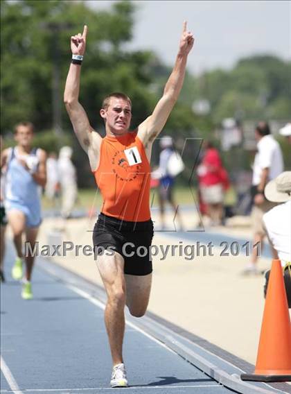 Thumbnail 3 in NCHSAA 2A Track & Field Championships photogallery.