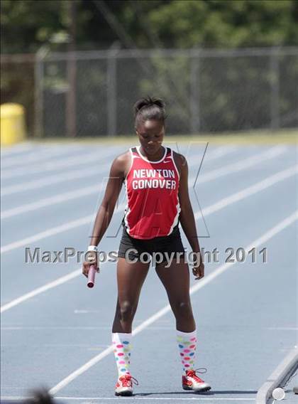 Thumbnail 2 in NCHSAA 2A Track & Field Championships photogallery.