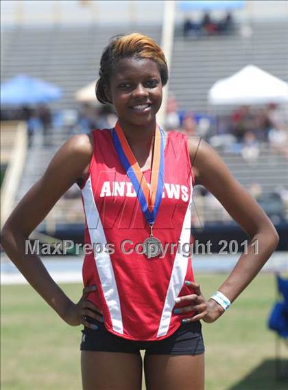 Thumbnail 3 in NCHSAA 2A Track & Field Championships photogallery.