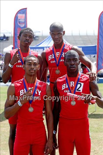 Thumbnail 1 in NCHSAA 2A Track & Field Championships photogallery.