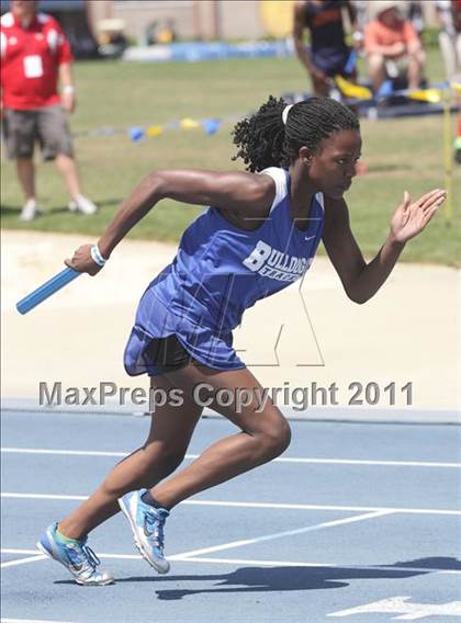 Thumbnail 1 in NCHSAA 2A Track & Field Championships photogallery.