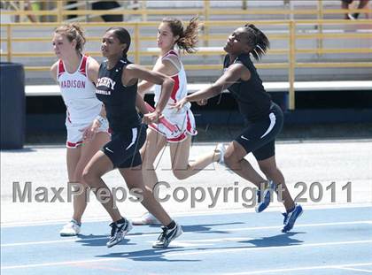 Thumbnail 1 in NCHSAA 2A Track & Field Championships photogallery.