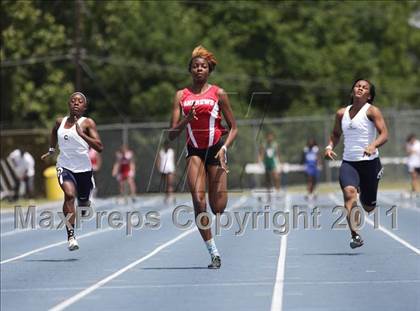 Thumbnail 3 in NCHSAA 2A Track & Field Championships photogallery.