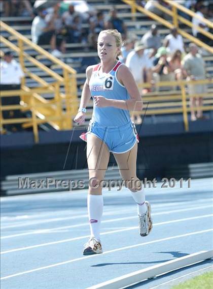 Thumbnail 1 in NCHSAA 2A Track & Field Championships photogallery.