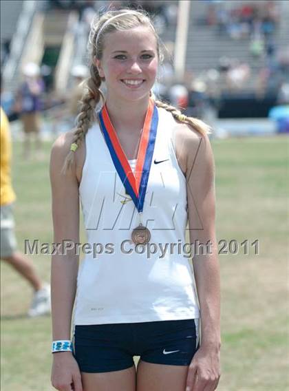 Thumbnail 1 in NCHSAA 2A Track & Field Championships photogallery.