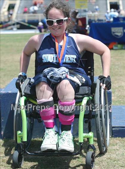 Thumbnail 1 in NCHSAA 2A Track & Field Championships photogallery.