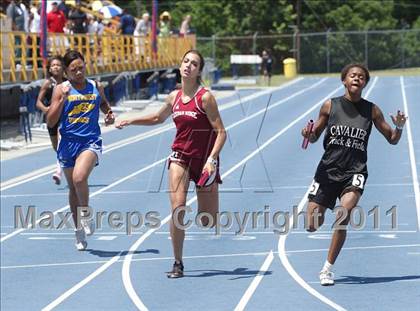 Thumbnail 2 in NCHSAA 2A Track & Field Championships photogallery.