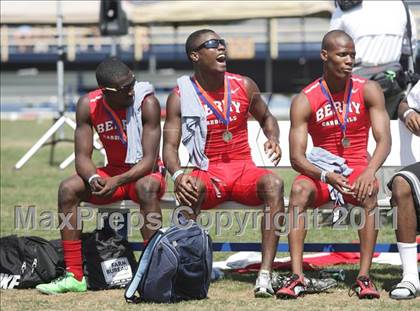 Thumbnail 2 in NCHSAA 2A Track & Field Championships photogallery.