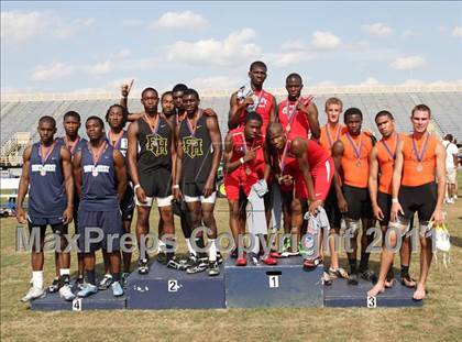 Thumbnail 3 in NCHSAA 2A Track & Field Championships photogallery.