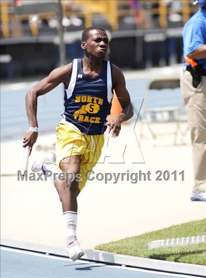 Thumbnail 3 in NCHSAA 2A Track & Field Championships photogallery.