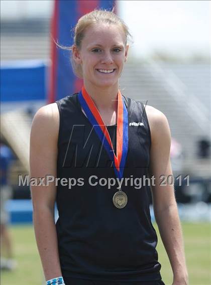 Thumbnail 1 in NCHSAA 2A Track & Field Championships photogallery.