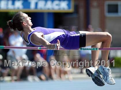 Thumbnail 1 in NCHSAA 2A Track & Field Championships photogallery.
