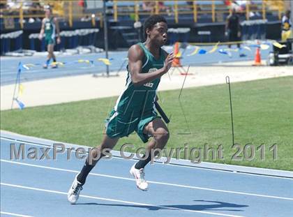 Thumbnail 3 in NCHSAA 2A Track & Field Championships photogallery.