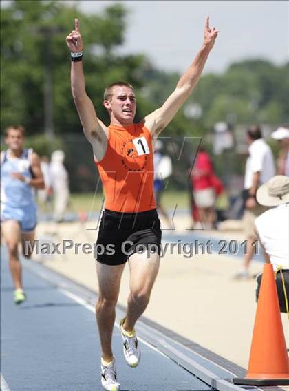 Thumbnail 1 in NCHSAA 2A Track & Field Championships photogallery.