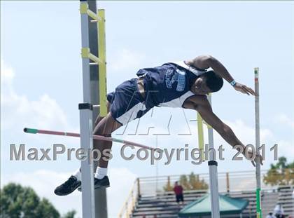 Thumbnail 1 in NCHSAA 2A Track & Field Championships photogallery.