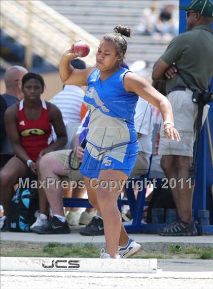 Thumbnail 1 in NCHSAA 2A Track & Field Championships photogallery.