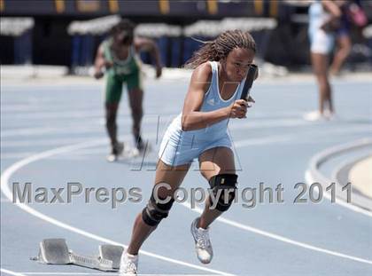 Thumbnail 1 in NCHSAA 2A Track & Field Championships photogallery.