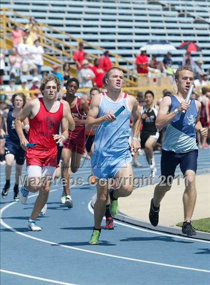 Thumbnail 3 in NCHSAA 2A Track & Field Championships photogallery.