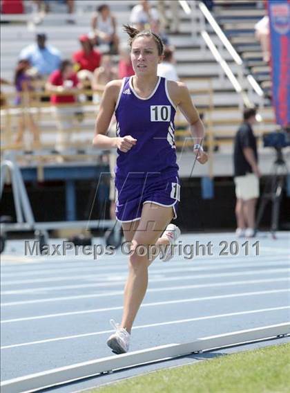 Thumbnail 2 in NCHSAA 2A Track & Field Championships photogallery.