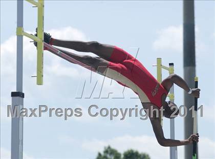 Thumbnail 2 in NCHSAA 2A Track & Field Championships photogallery.