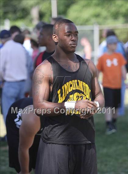 Thumbnail 2 in NCHSAA 2A Track & Field Championships photogallery.