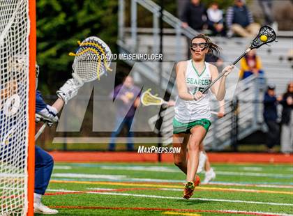 Thumbnail 3 in Massapequa @ Seaford photogallery.