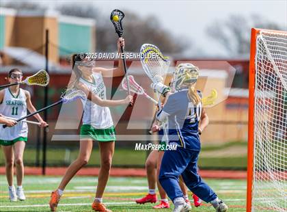 Thumbnail 3 in Massapequa @ Seaford photogallery.