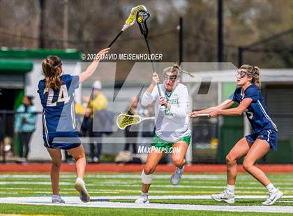 Thumbnail 2 in Massapequa @ Seaford photogallery.