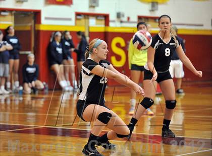 Thumbnail 2 in Radnor vs Archbishop Carroll (Ford Tough Challenge) photogallery.