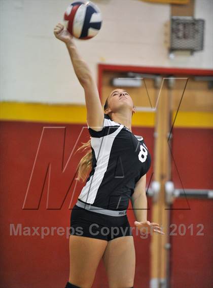 Thumbnail 1 in Radnor vs Archbishop Carroll (Ford Tough Challenge) photogallery.