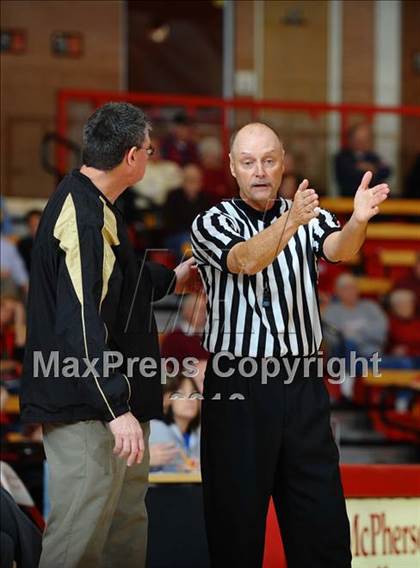 Thumbnail 3 in Newton vs. McPherson photogallery.