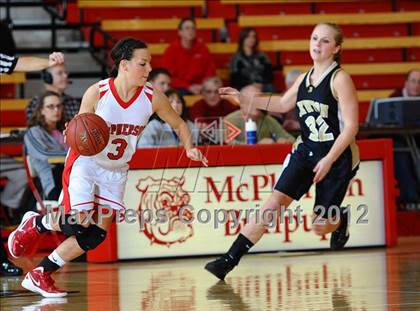 Thumbnail 3 in Newton vs. McPherson photogallery.