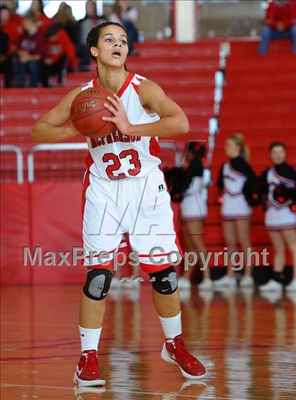 Thumbnail 1 in Newton vs. McPherson photogallery.
