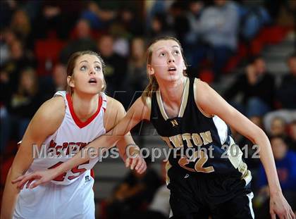 Thumbnail 2 in Newton vs. McPherson photogallery.