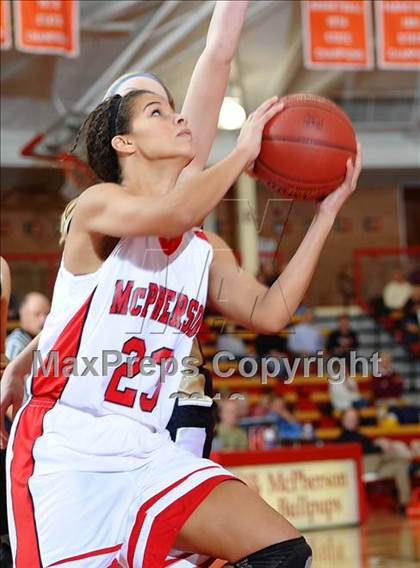 Thumbnail 2 in Newton vs. McPherson photogallery.