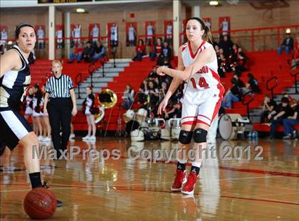 Thumbnail 1 in Newton vs. McPherson photogallery.