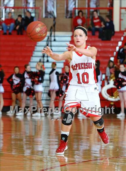 Thumbnail 1 in Newton vs. McPherson photogallery.
