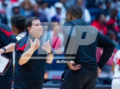 Thumbnail 3 in Tri-Cities vs Woodward Academy (GHSA 5A Championship) photogallery.